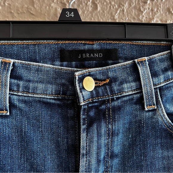 ❤️ J Brand Selena Cropped Bootcut Jeans - Picture 4 of 9